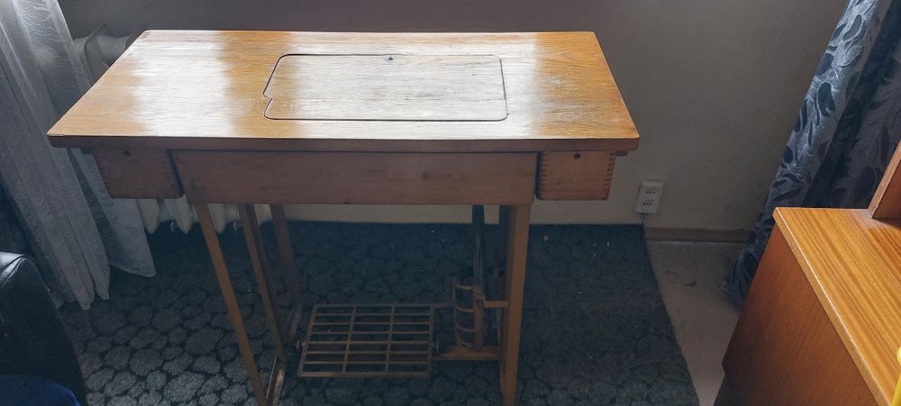 Maszyna do szycia  Łucznik