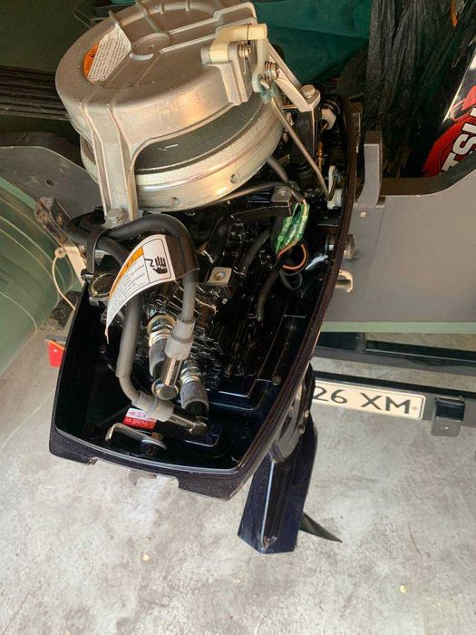 Моторний човен "Brig В-350", двигун "Tohatsu 9.8", причіп для судна.