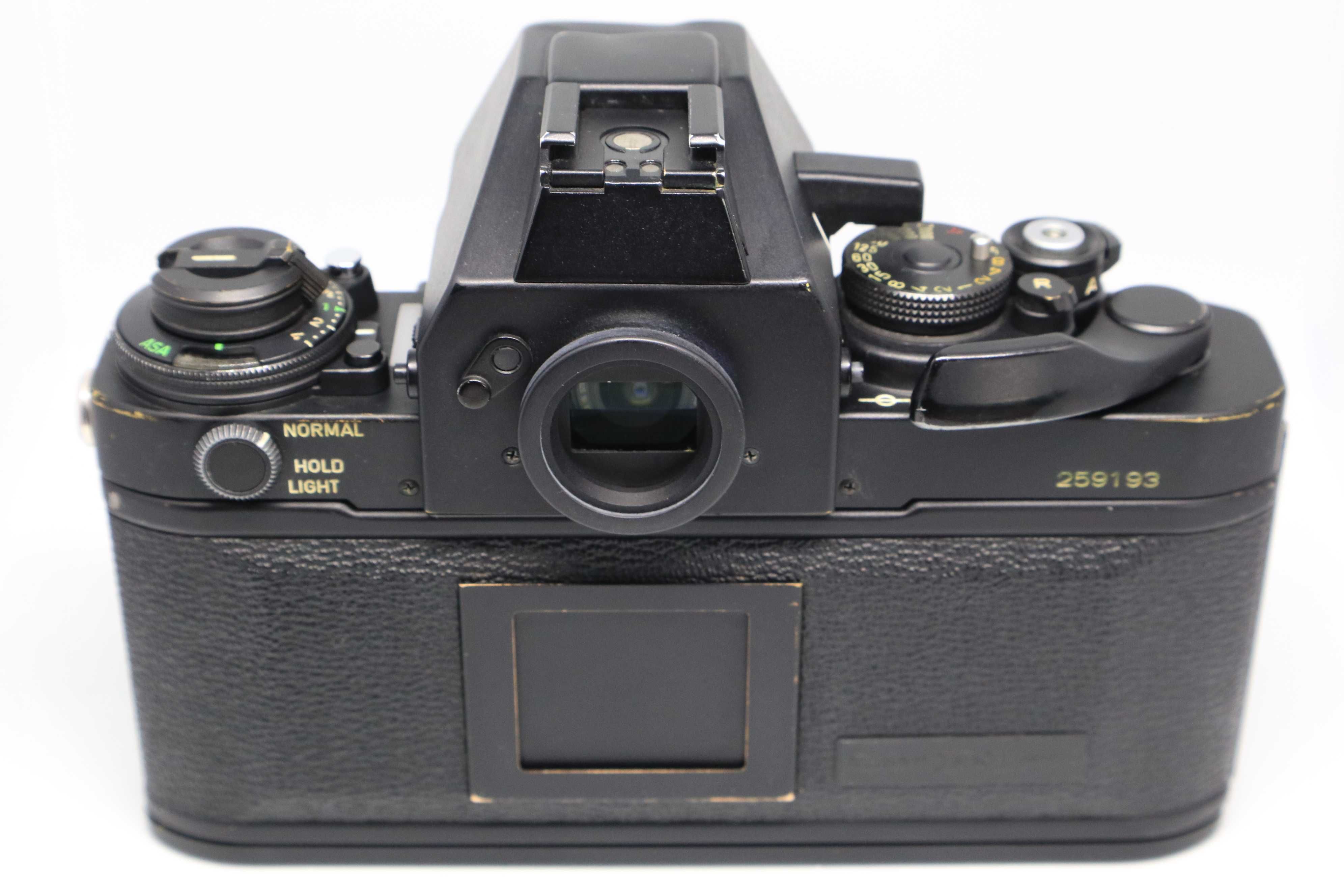 Canon New F-1 + Canon 50mm 1.4 + AE Finder