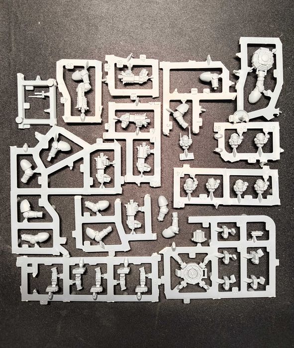 Warhammer 40K bitsy - Infiltrators/ Incursors