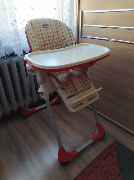 Krzesełko do karmienia dla dziecka