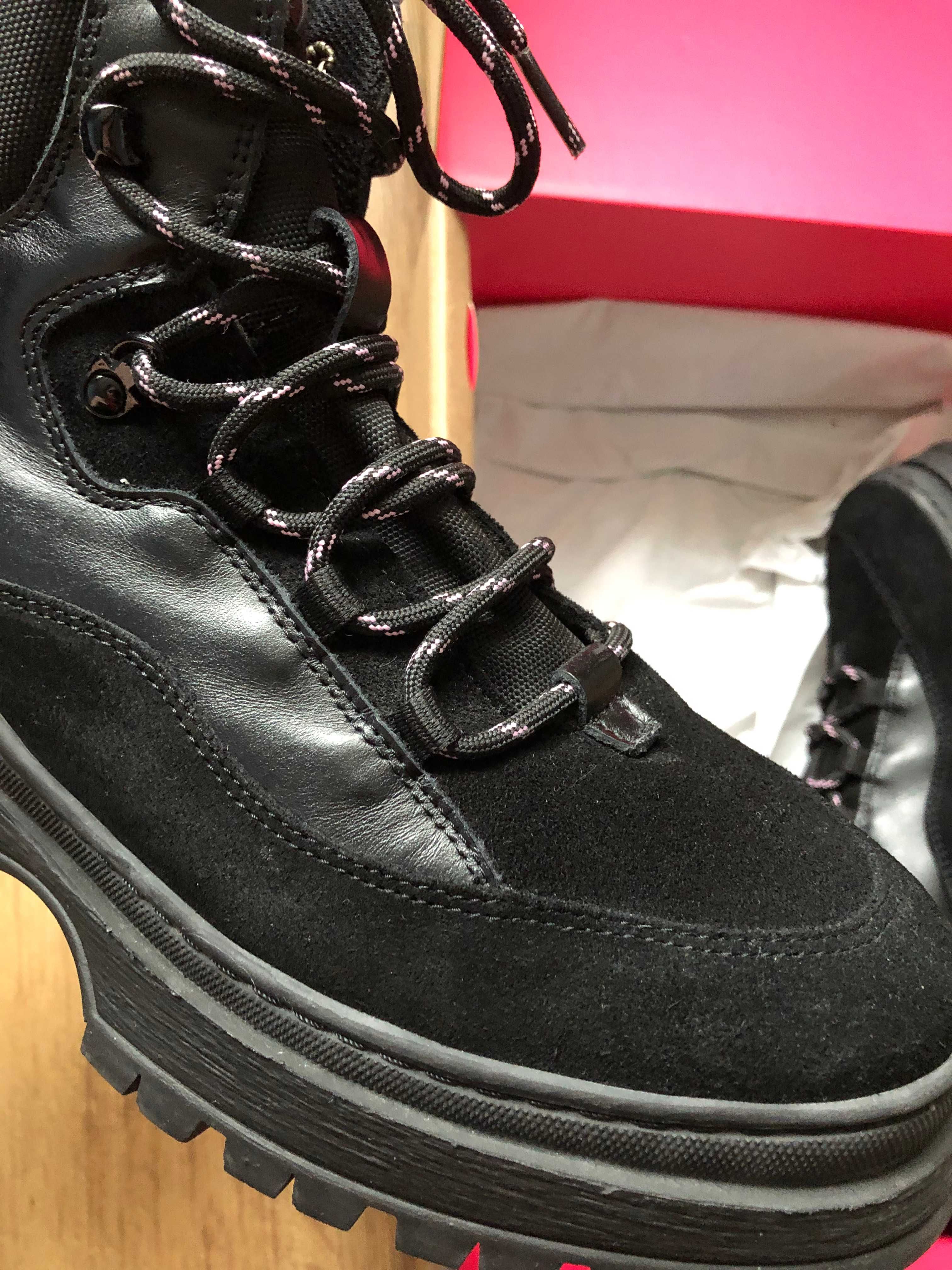LAST BOOT - Botki na platformie 41