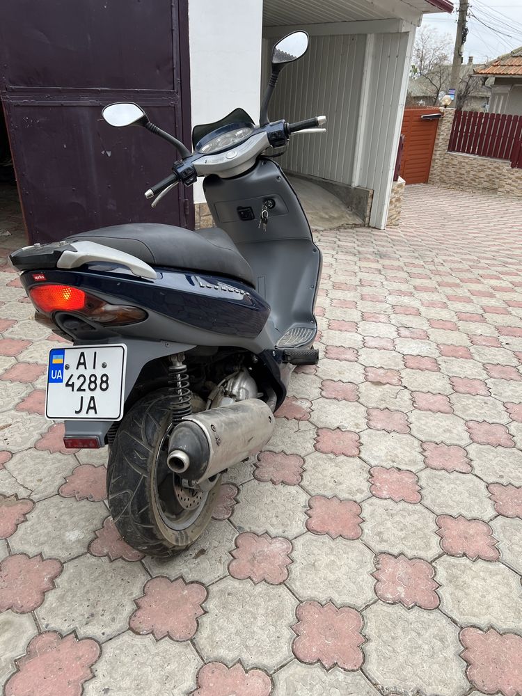 Aprilia Leonardo 250