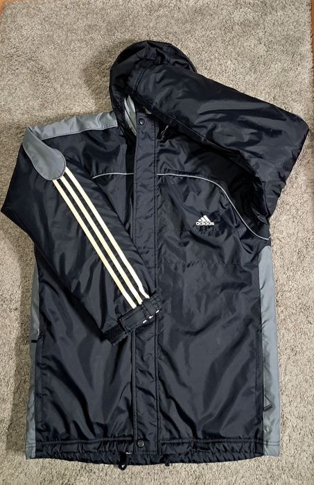 Czarna pikowana kurtka Adidas Puffer Jacket Coat z chowanym kapturem