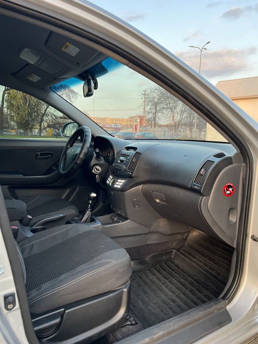 Hyundai Elantra 2008