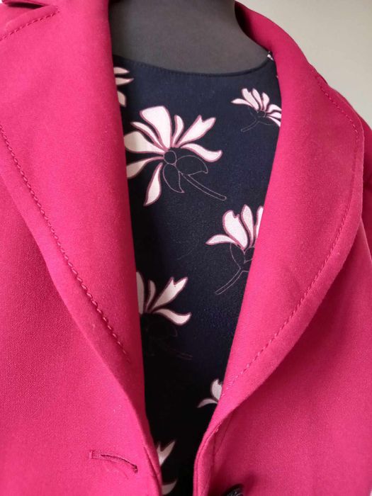 Elegancka sukienka w rozm 48, stan idealny