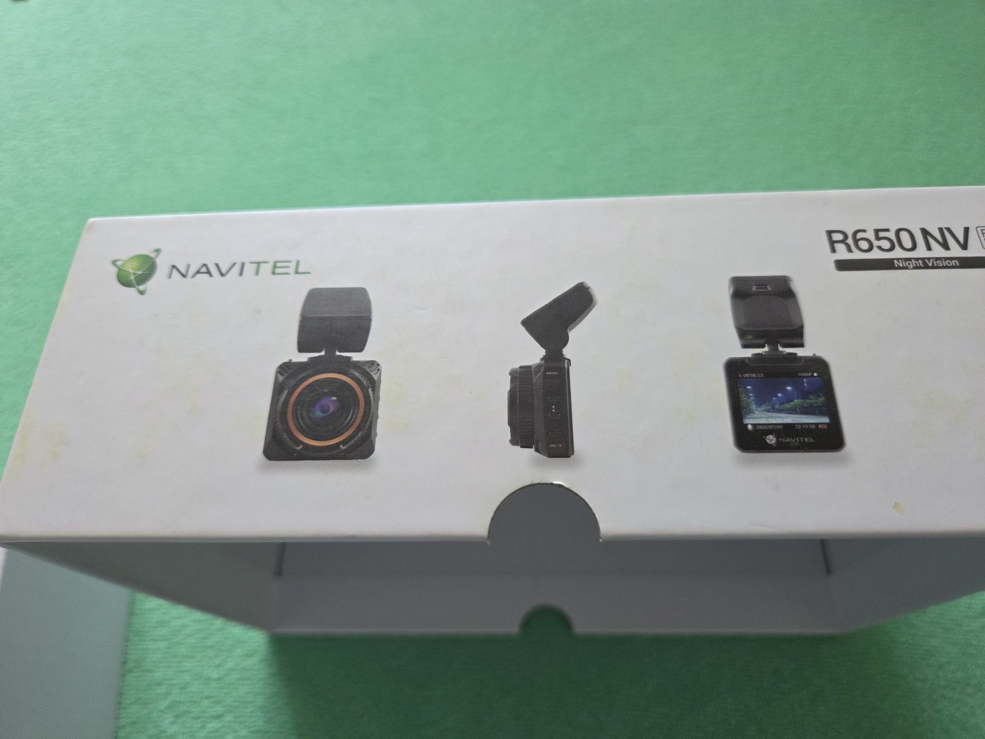 NAVITEL R650 full HD