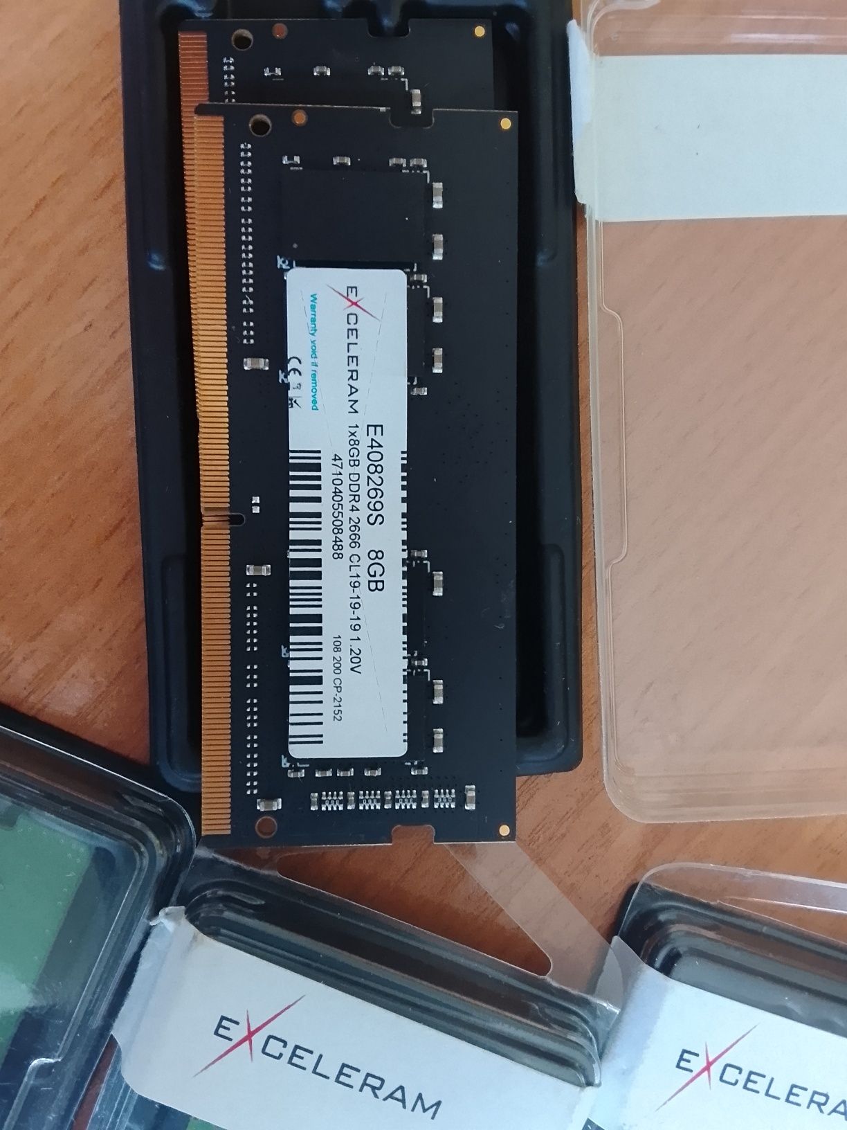 Продам ОЗУ 8Gb DDR4 і SSD 128Gb M2