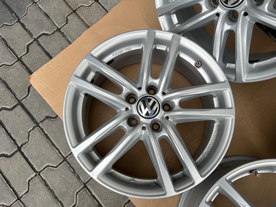 4x felgi aluminiowe VW 17cali