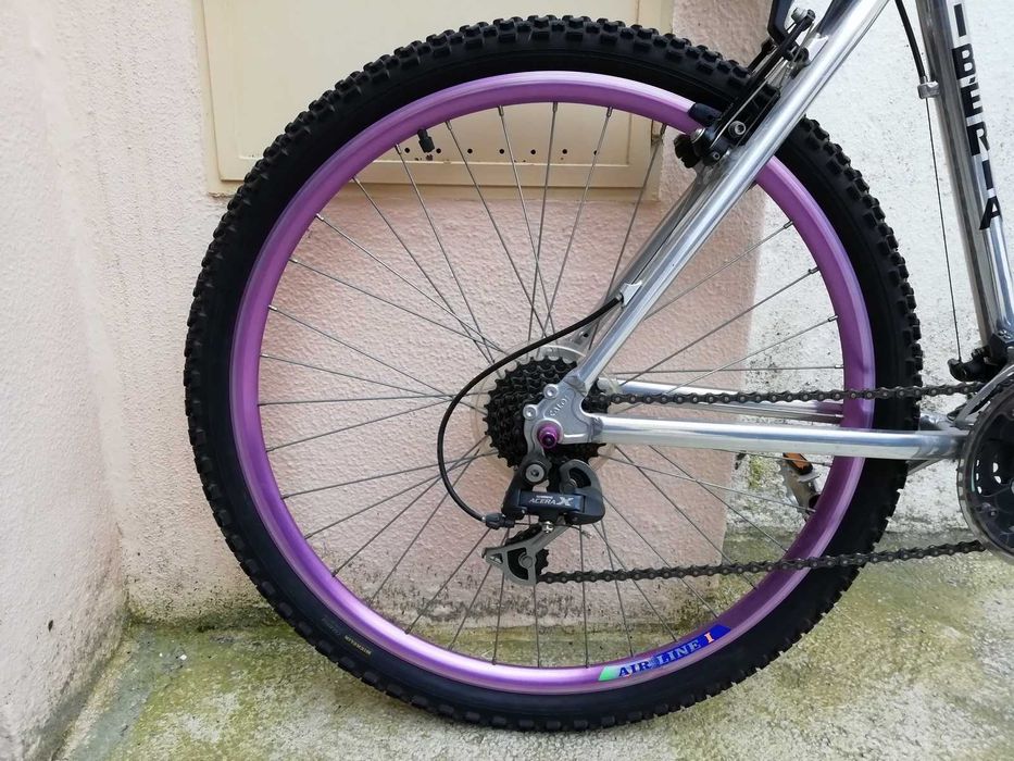 Bicicleta em Alumínio - roda 26