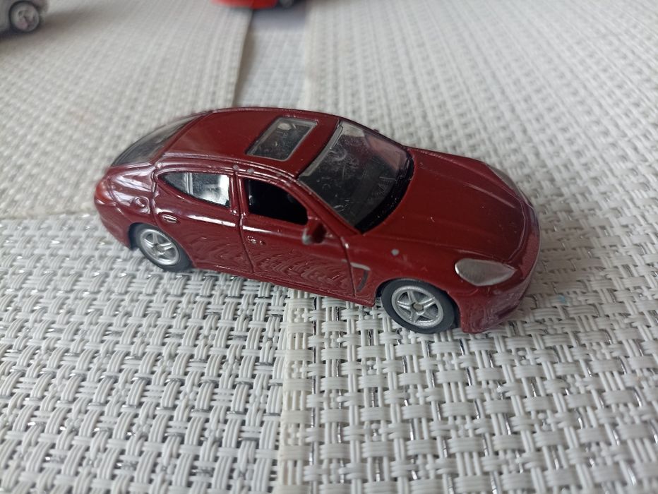 Samochodzik Porsche Panamera