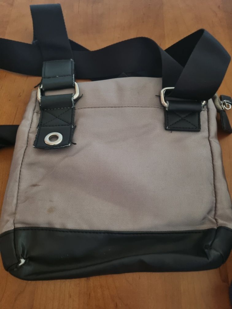 Diesel  saco tiracolo