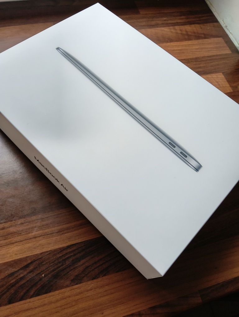 Pudełko MacBook air