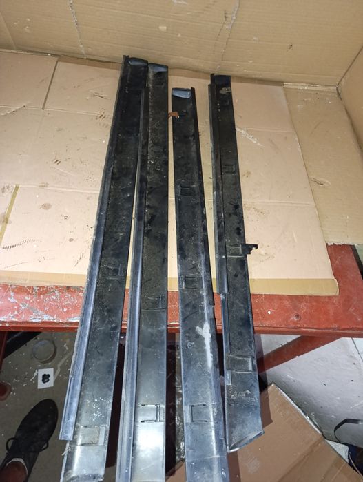 Listwy boczne drzwi polonez borewicz FSO caro