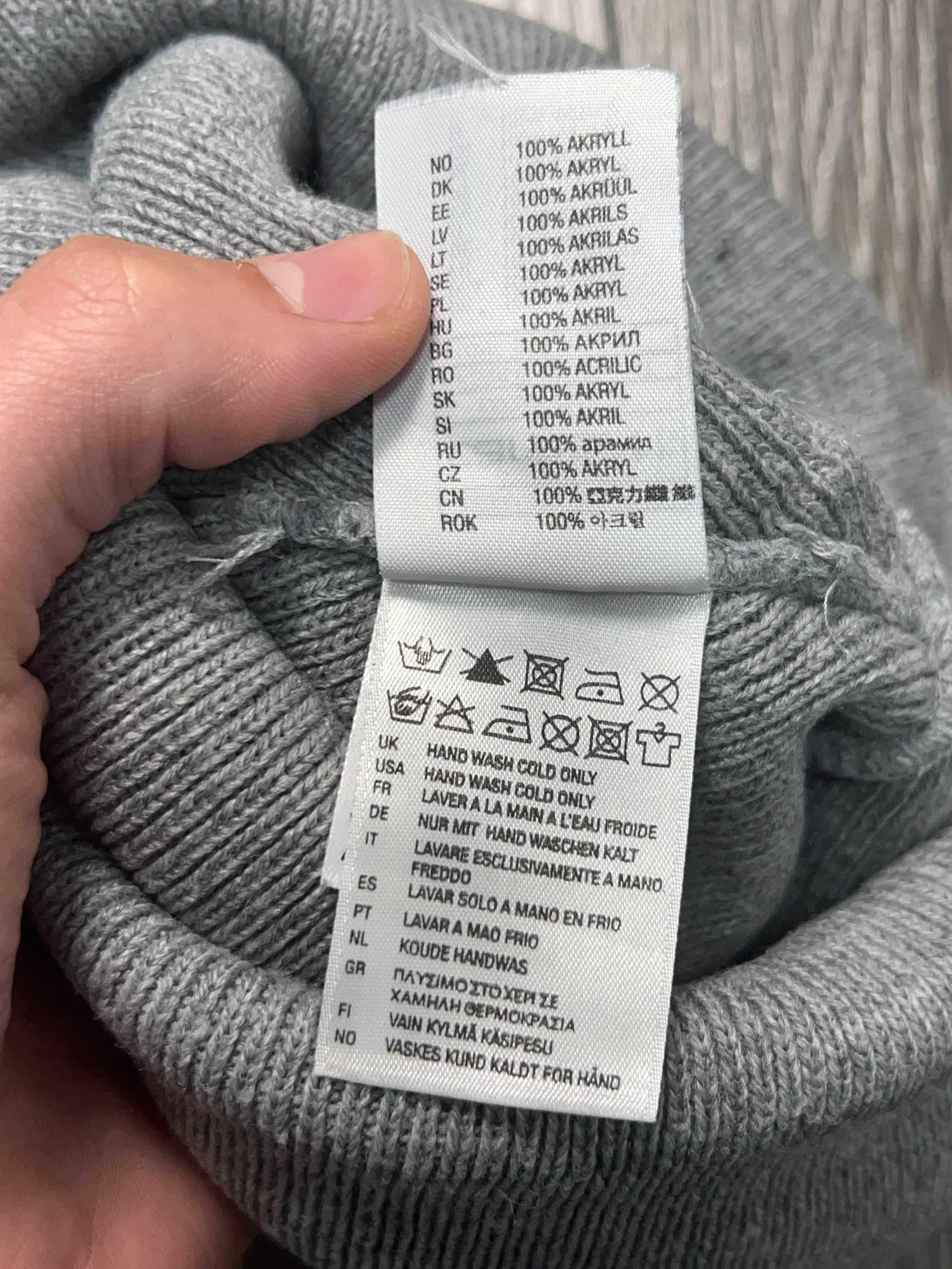 Carhartt чоловіча шапка сіра біні оригінал осіння зимова з нашивкою
