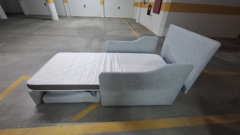 Sofá poltrona com sofá-cama