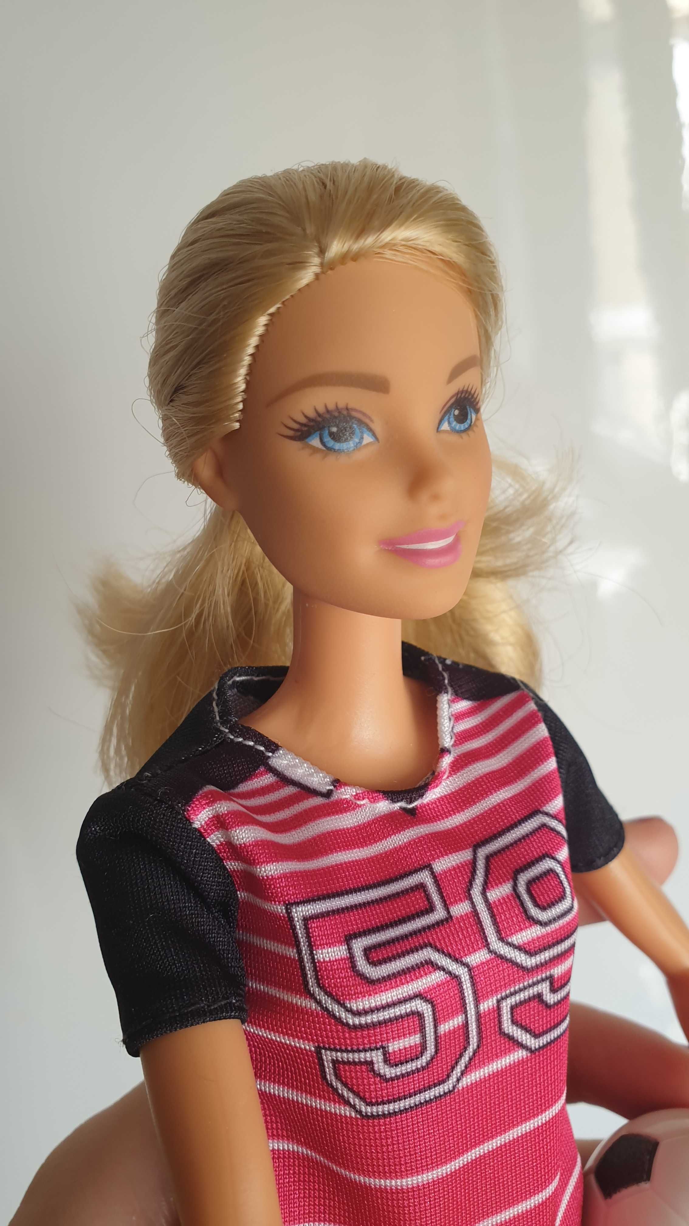 Lalka Barbie Piłkarka