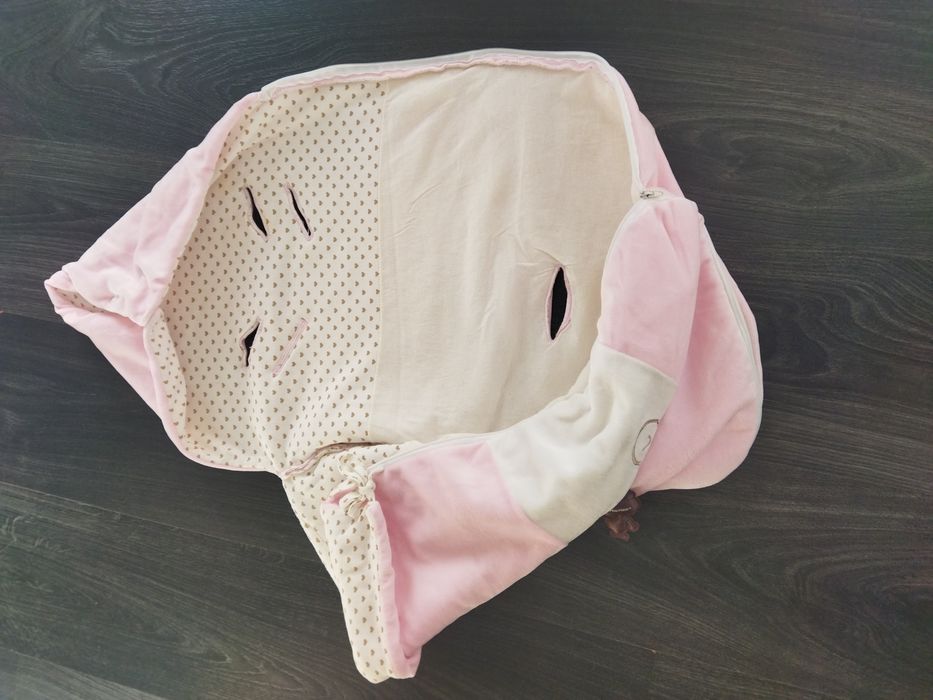 Saco de dormir e lençóis de berço