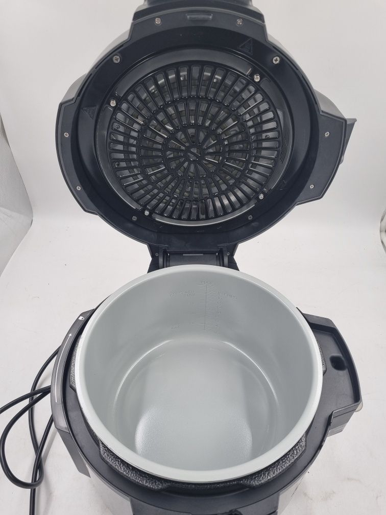 Ninja Foodi Multi Cooker 7w1 model OP300EU