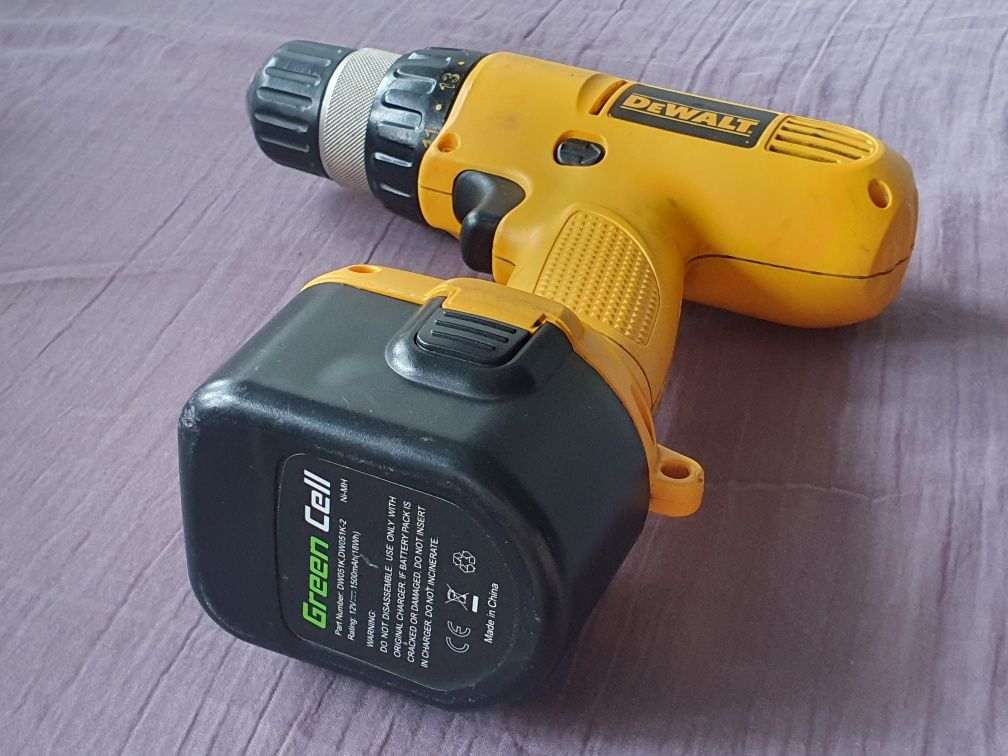 Wkretarka DeWalt DW927 działająca