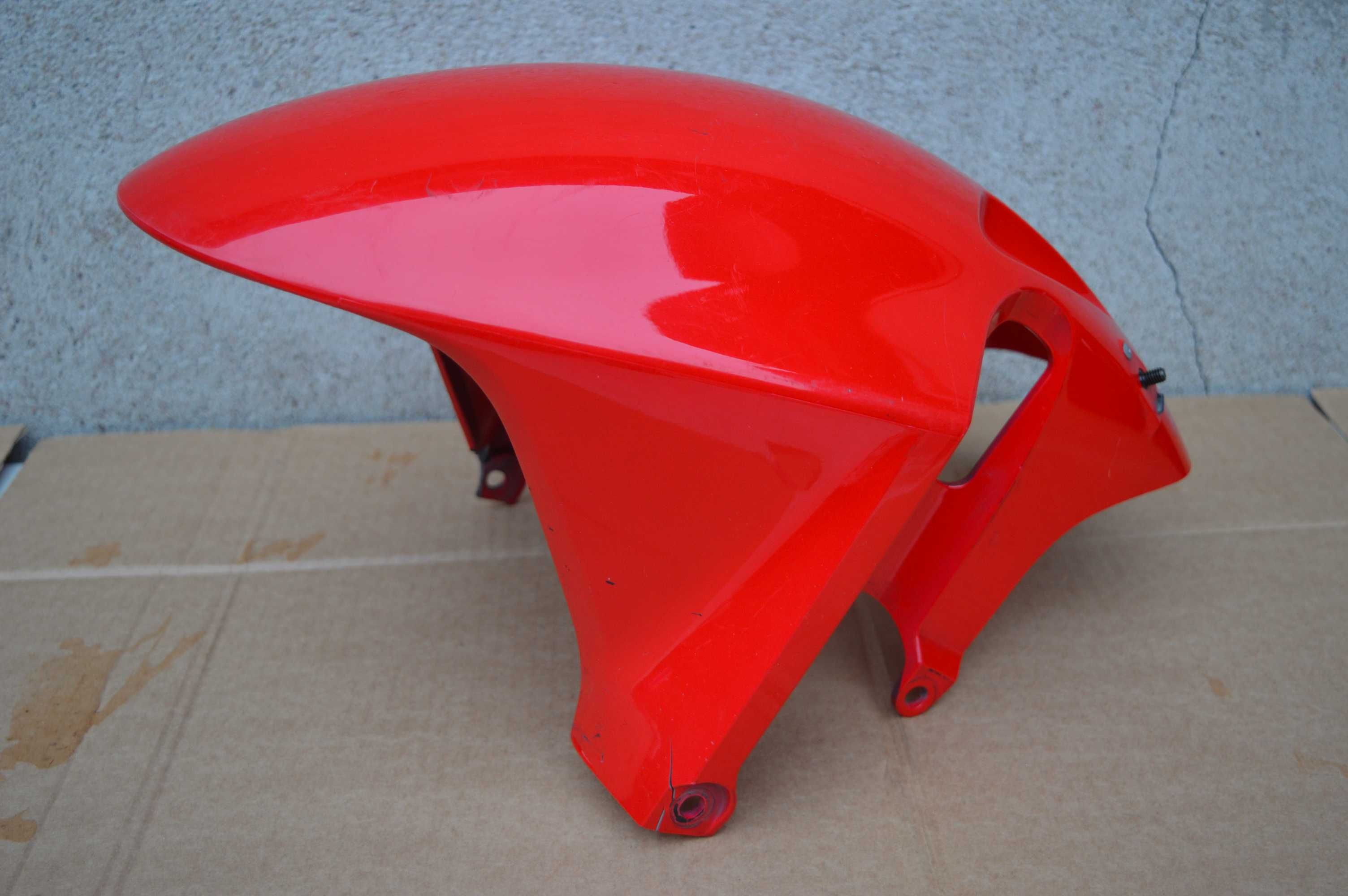 Honda VTR 1000 sp1/sp2 BŁOTNIK przód