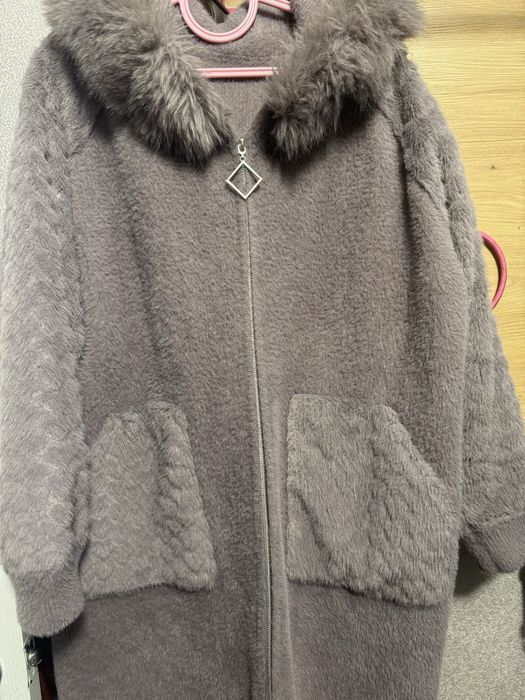 Продам альпаку в дуже гарному стані