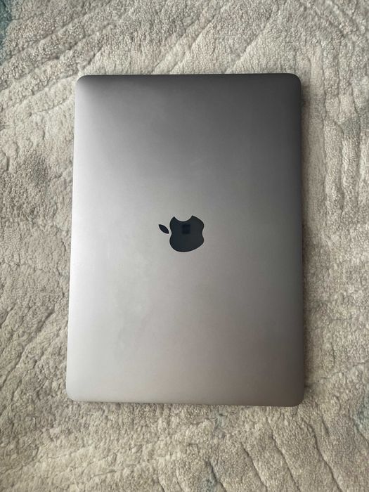 MacBook Retina 12" Early 2015 | 8GB RAM | 500GB SSD