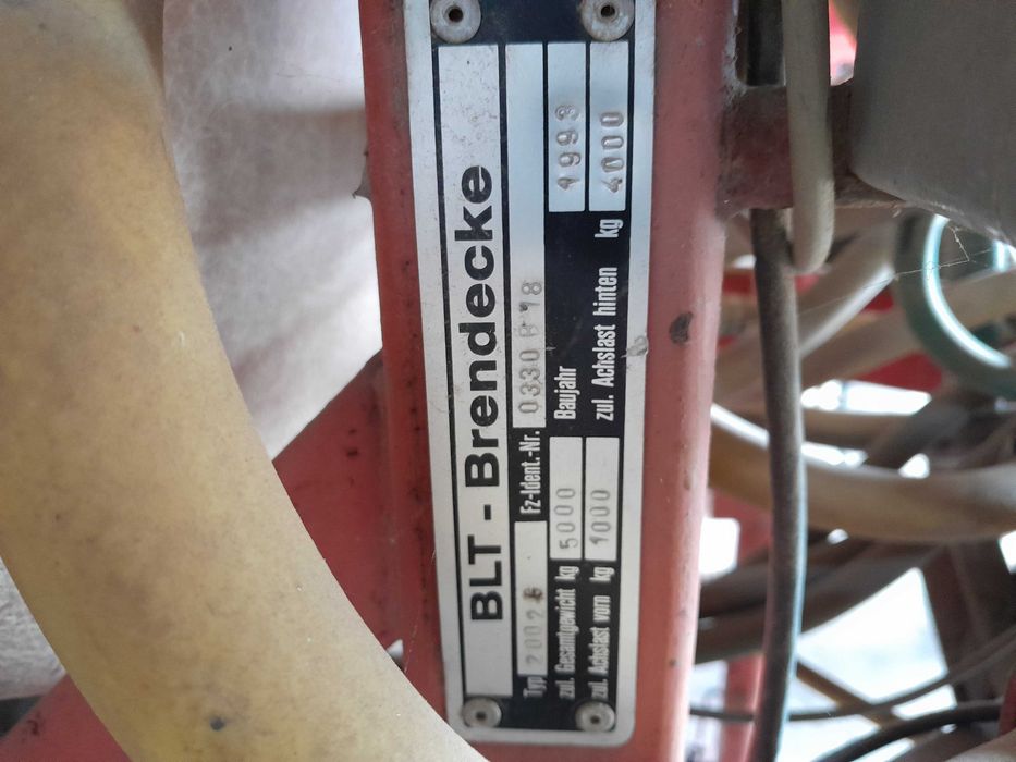 Opryskiwacz BLT 2000l. Likwidacja goposodarstwa.