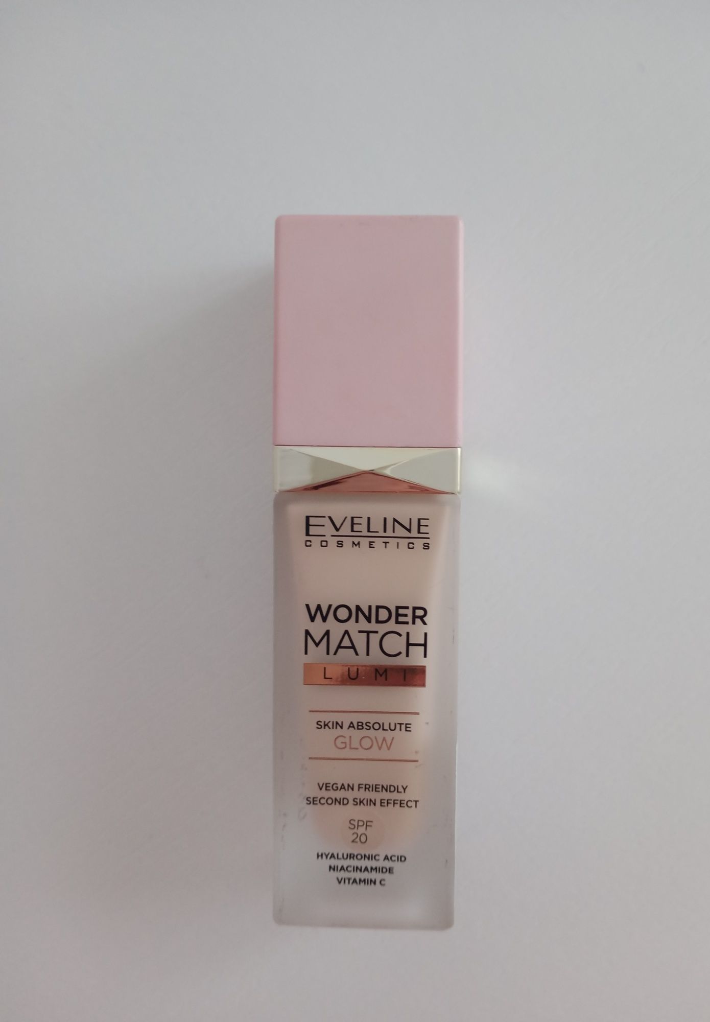 Eveline Cosmetics Wonder Match Lumi 10 Vanilla podkład do twarzy 30 ml