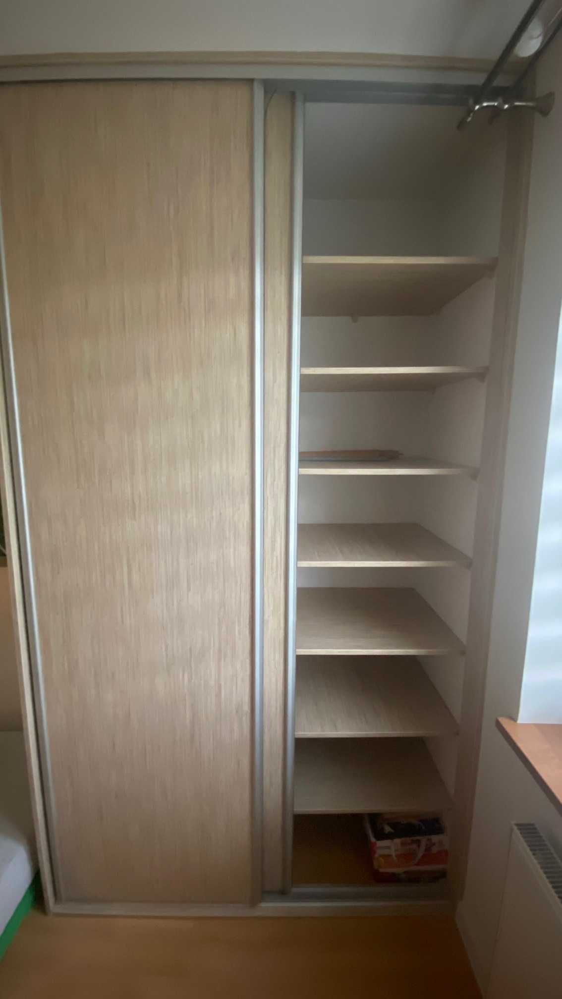 Łóżko wysuwane podwójne  +biurko podwójne + szafa do zabudowy + półka