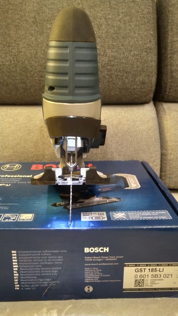 Wyrzynarka Bosch GST 185-Ll