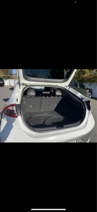 Оренда hundai ioniq 2017!