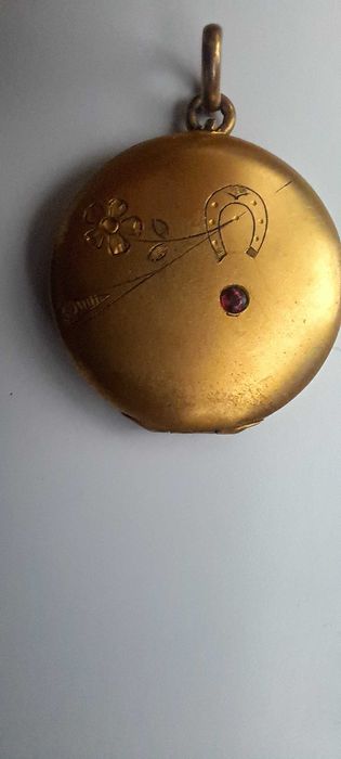 Sekretnik , wisiorek