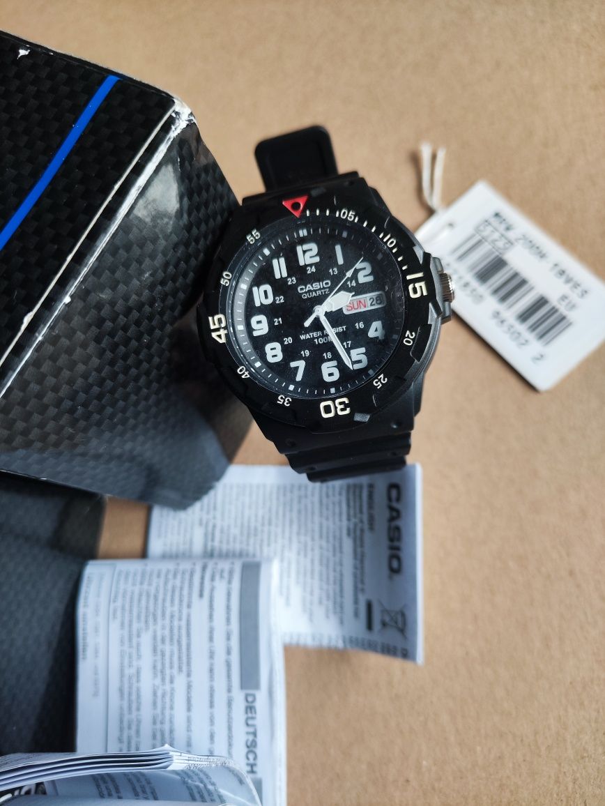 Годинник Casio Sport Watch MRW200H-1B\