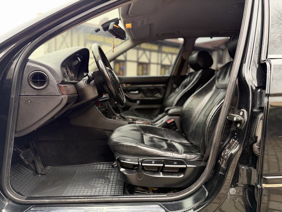 BMW 525 E39 2002 рік 2.5 дизель