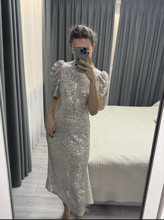 Сукня вечірня святкова випускна сяюча паєтки