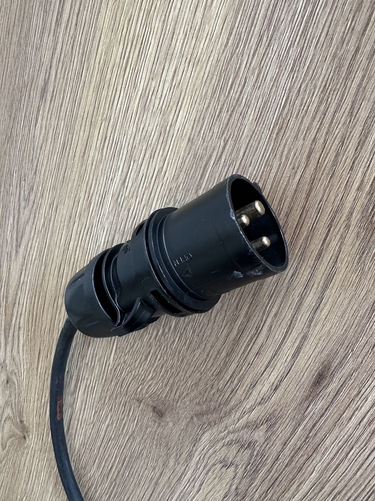 2x Arri Arrilite 2000 Plus lampy żarowe filmowe 2000W