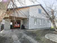 Затишний будинок у Решетилівці
