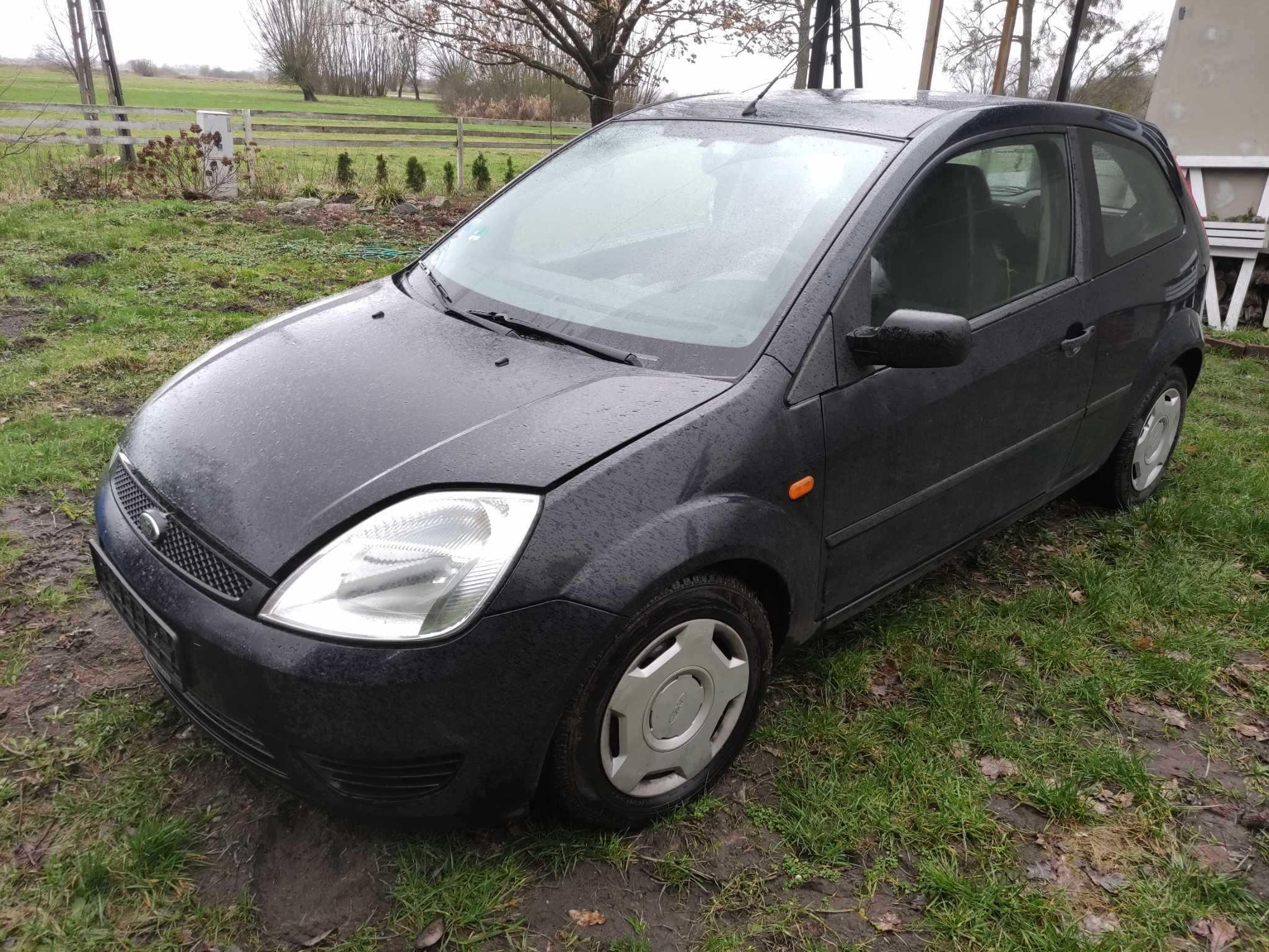 Ford Fiesta 2005, super zadbany przez kobiety, oddam w dobre ręce