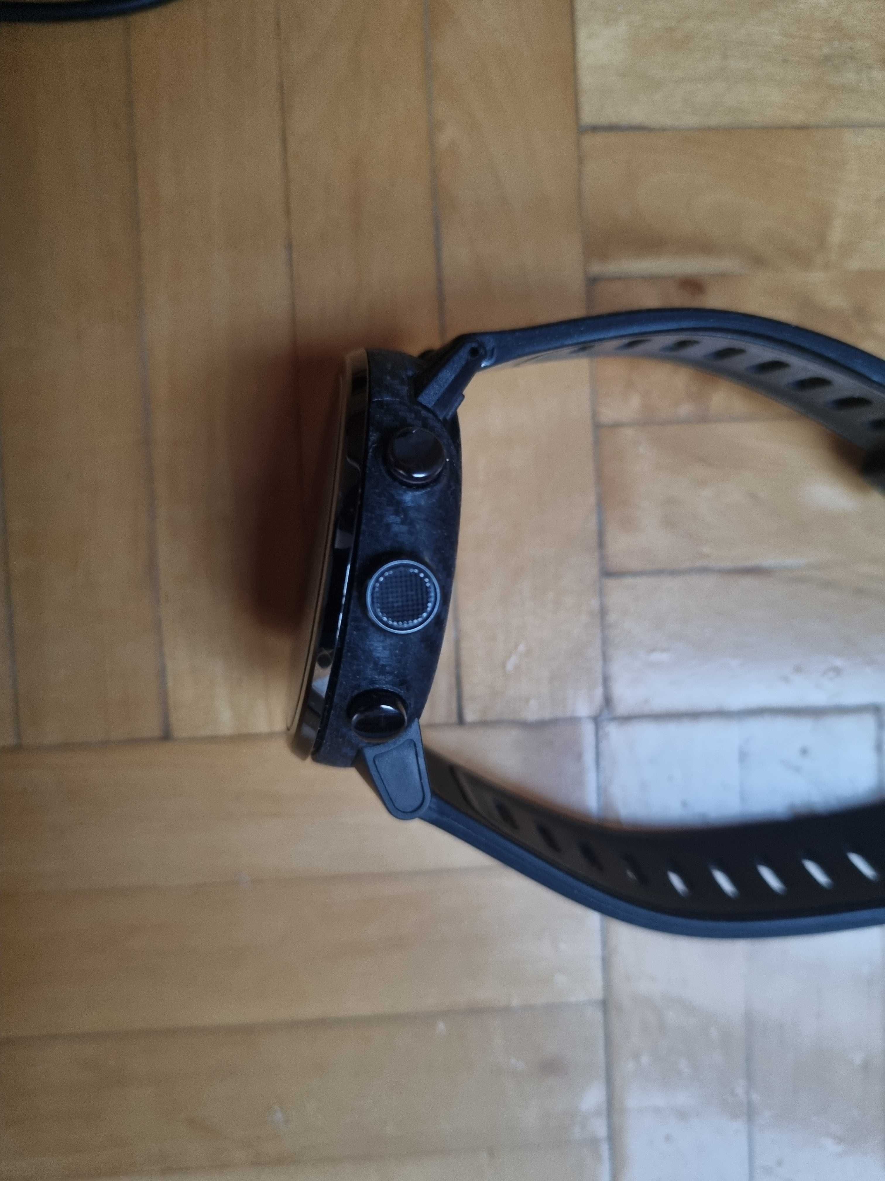 Amazfit smartwatch - uszkodzony + baza ładowarki