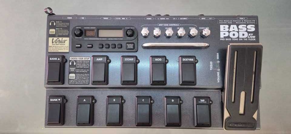 Pedaleira Line 6 POD XT Live