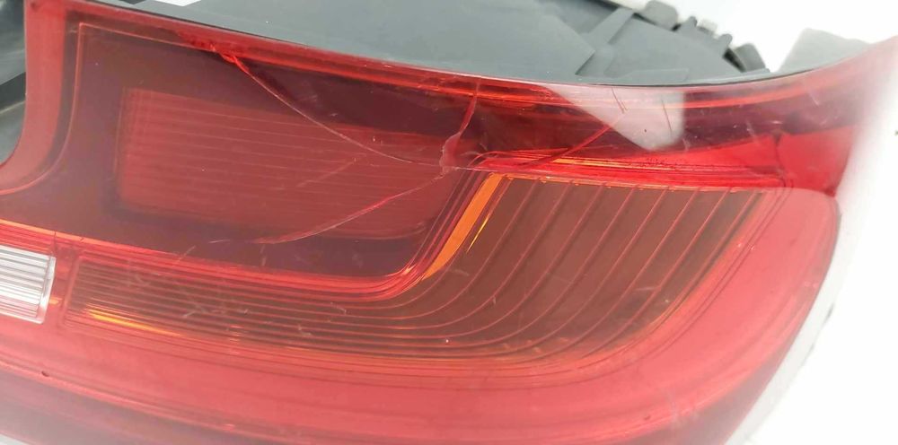 Lampa tył tylna BMW 2 II F22 F23 prawa