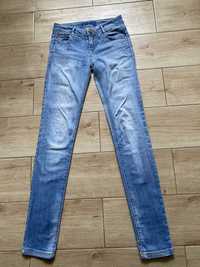 Dżinsy jeansy Pull and Bear niebieskie dlugie