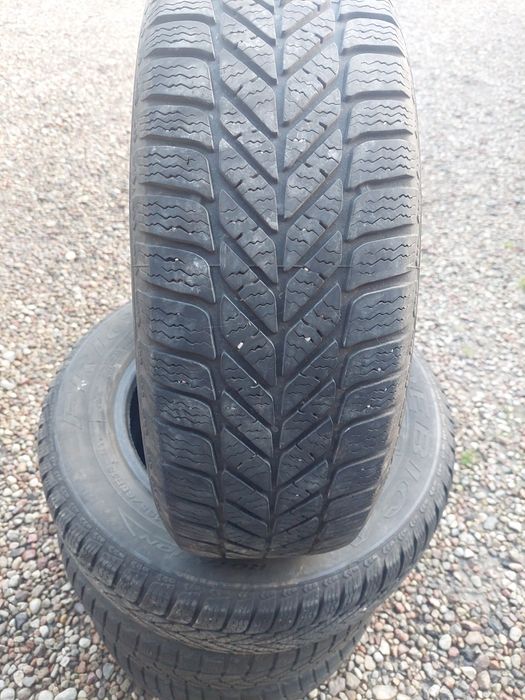 195/65r15 zimowe