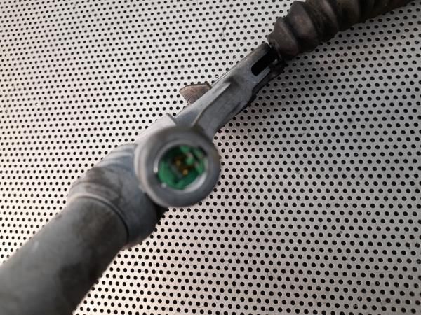 Encaixe de cinto frente direito BMW 5 (E60)