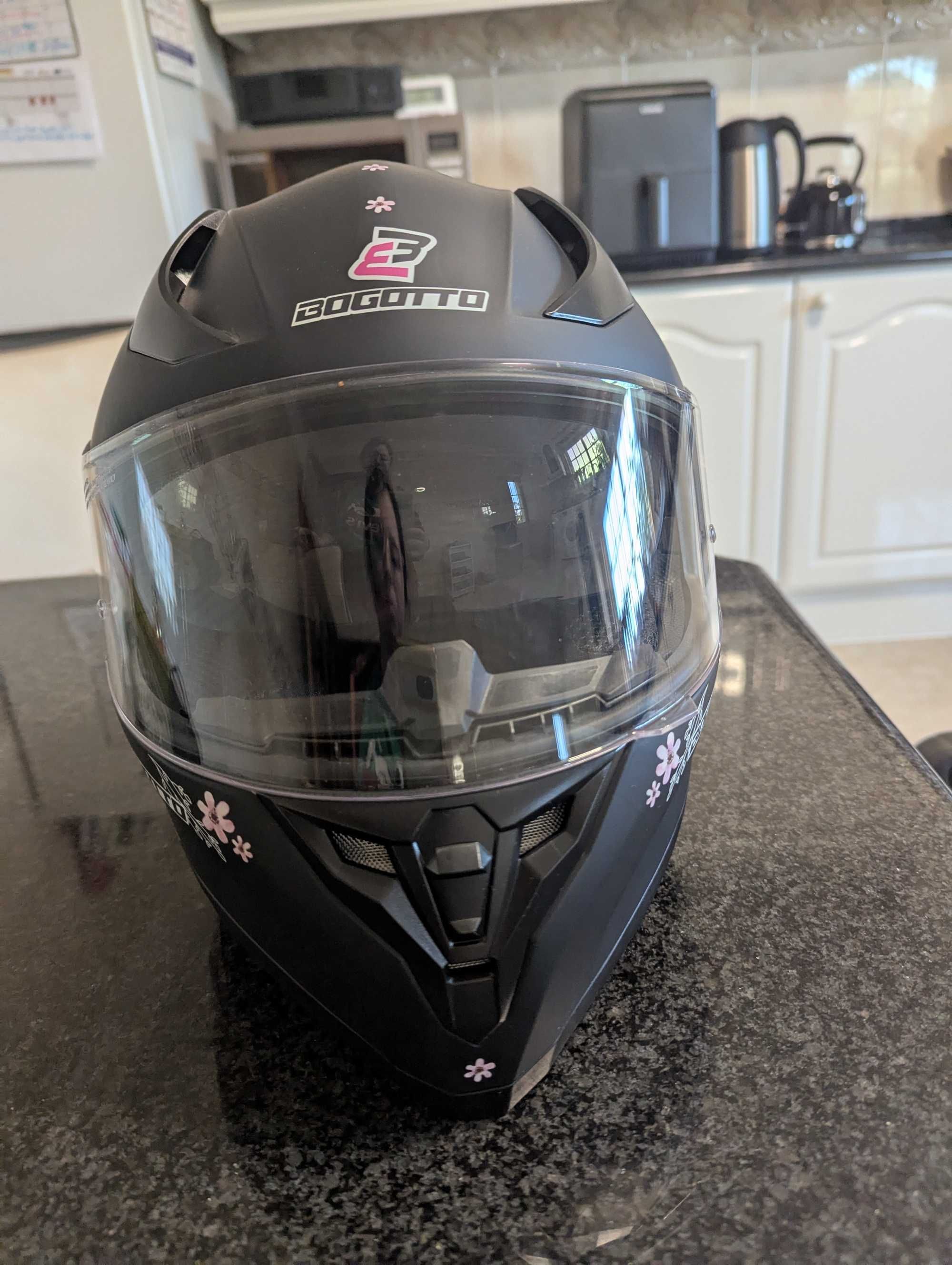 Capacete para meninas / senhoras semi-novo