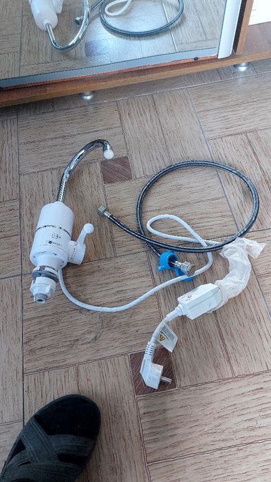 Продам нагріваючий кран