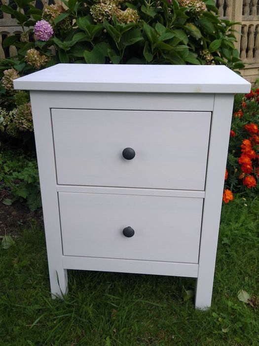 IKEA szafka nocna Hemnes