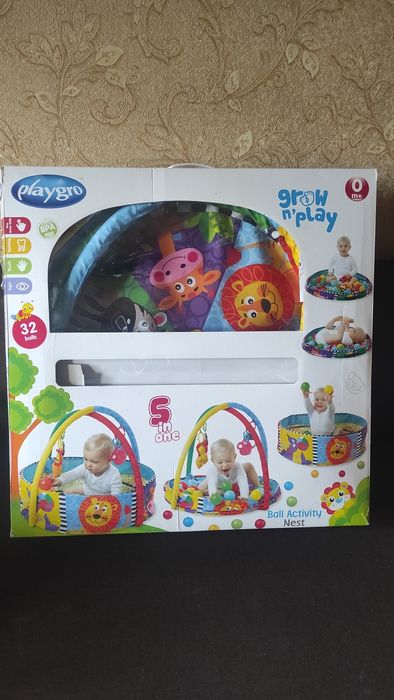 Розвиваючий ігровий коврик для немовлят