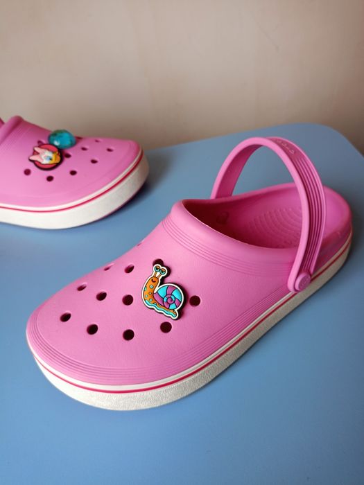 Crocs 39p M7W9 крокси шлепки сандалі босоніжки